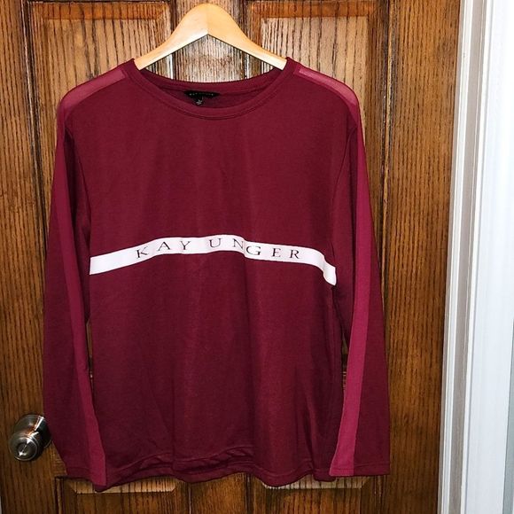 Kay Unger Tops - Kay Unger size L sweatshirt